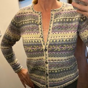 VINTAGE APPLESEEDS 100% cotton knit cardigan sweater. Size US petites small (SP)